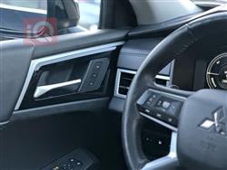 ميتسوبيشي اوتلاندر